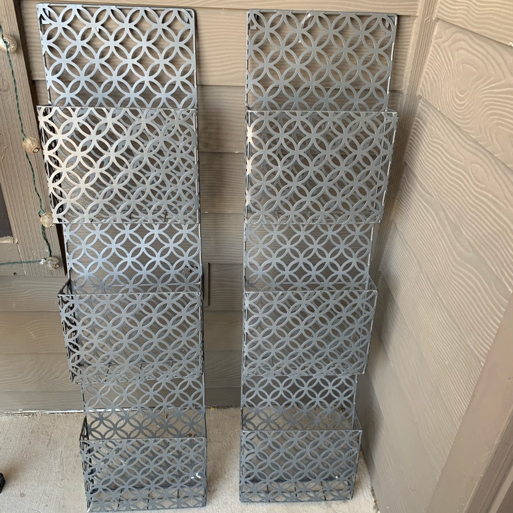 Wall organizers